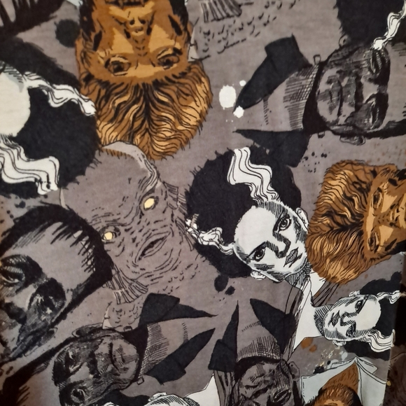 Universal Monsters Randy Raglan Halloween - Picture 3 of 4